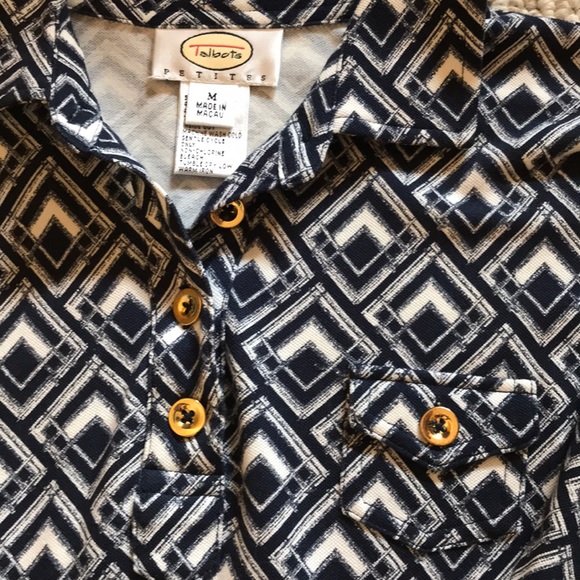 SALE!! EUC Talbots Pullover - Picture 2 of 5